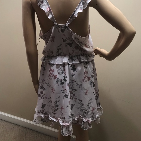 New Leith Women's Floral Print Ruffle Shift Dress - Picture 2 of 7